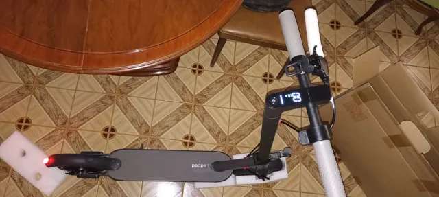 Patinete Eléctrico Nuevo en Caja