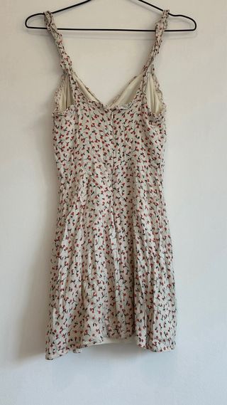 Vestido flores tirantes verano Pull&Bear
