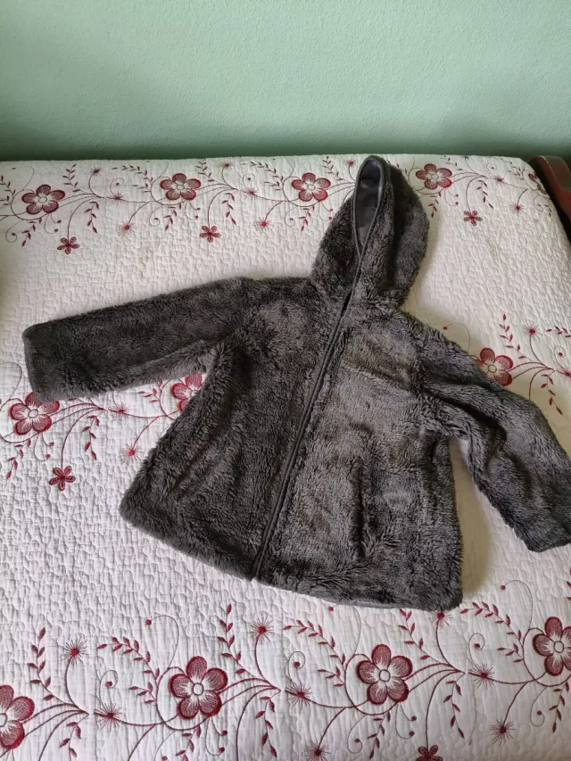 Chaqueta niña talla 5 a 6 años