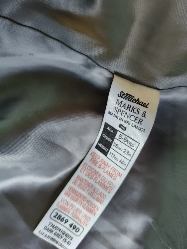 Chaqueta niña talla 5 a 6 años