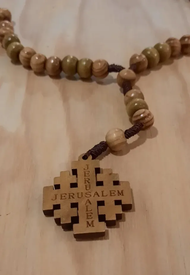 Rosario de JERUSALÉN en Madera de olivo.