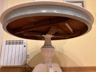 Mesa comedor redonda extensible pie central