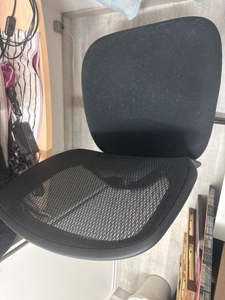 Silla de escritorio ergonómica negra