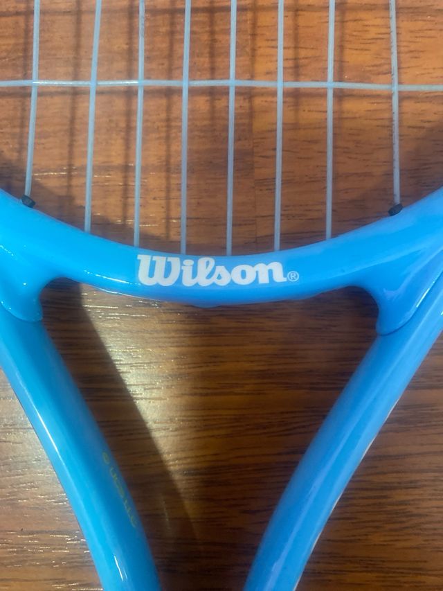 Raqueta Wilson Minions Azul y Amarillo