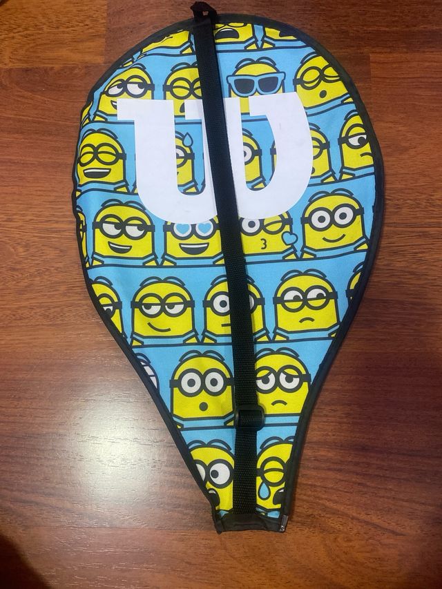 Raqueta Wilson Minions Azul y Amarillo