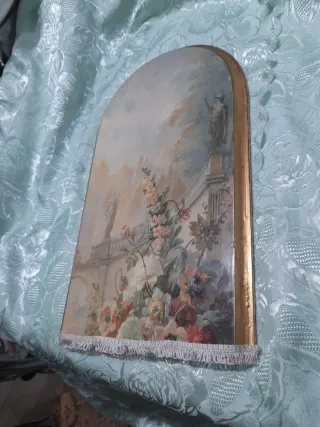 Antico quadro in legno con fiori