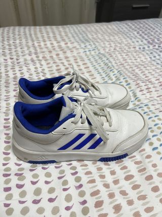 Zapatillas Adidas Blancas y Azules
