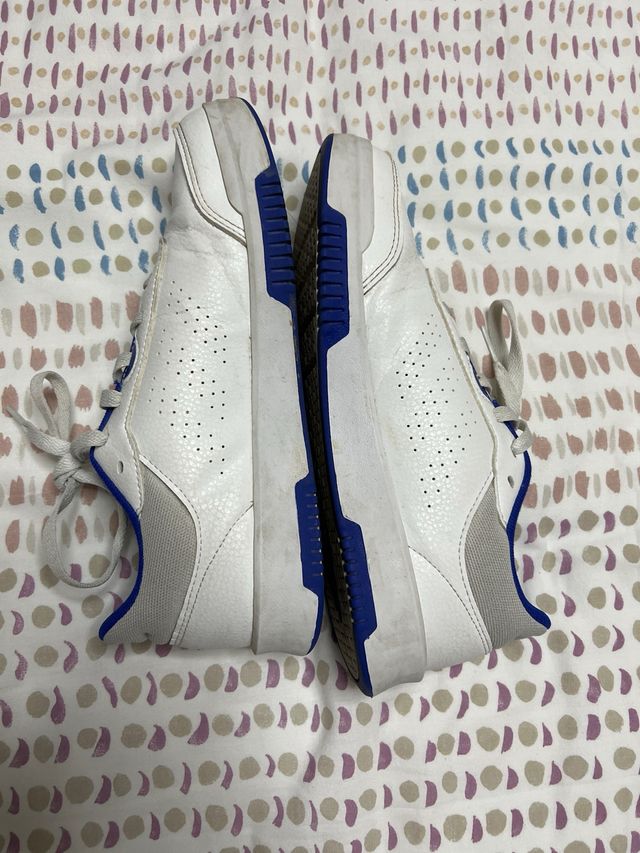 Zapatillas Adidas Blancas y Azules