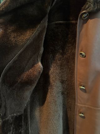 Chaquetón de piel vintage marrón