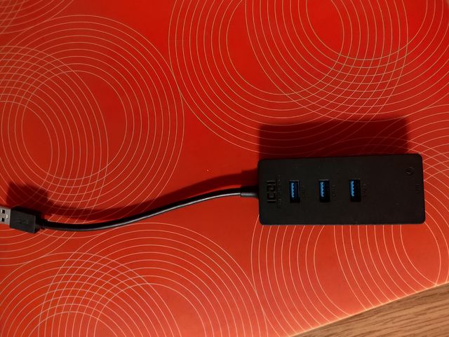 Hub USB 3.0 ICZI + Ethernet Gigabit