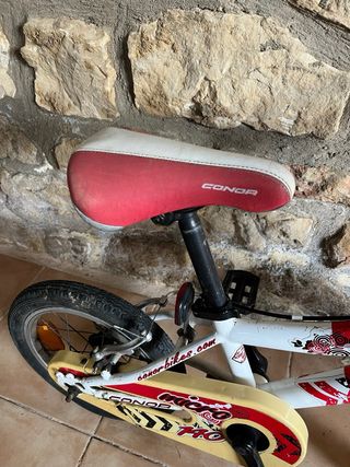 Bicicleta Infantil Conor Micro 140 Roja