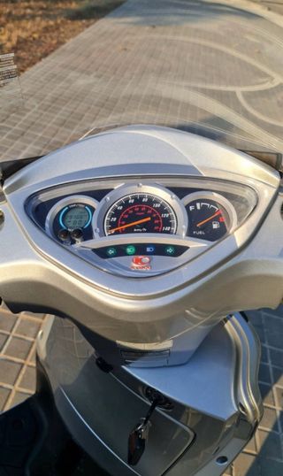 kymco people s 125cc