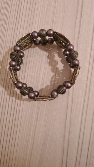 Pulsera elástica con abalorios colores y plateados