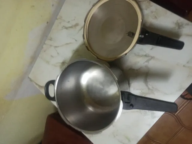 Pentola a pressione Oya