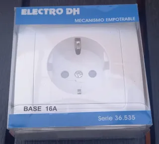 Enchufe ELECTRO DH Base 16A - Serie 36.535