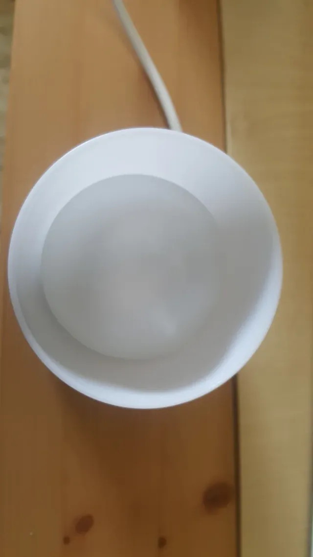 2 Focos Halógenos BENTONIT de Ikea.