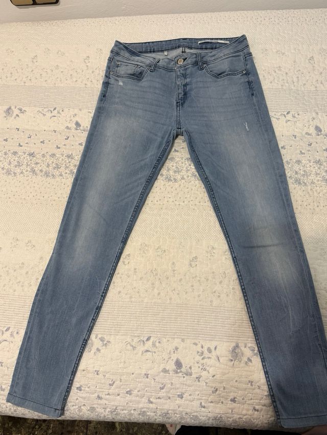Pantalón vaquero Zara Woman Slim Fit Talla M