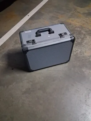 Maletín Aluminio con cerraduras