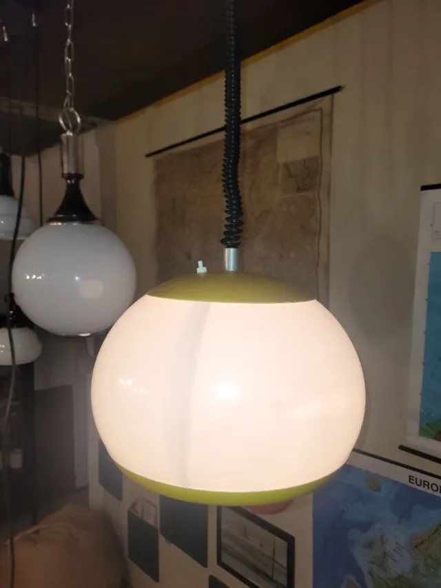 Lampadario Stilux Milano anni '70 giallo