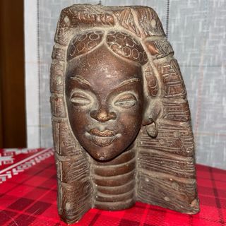 Scultura testa donna terracotta 19x14x8cm
