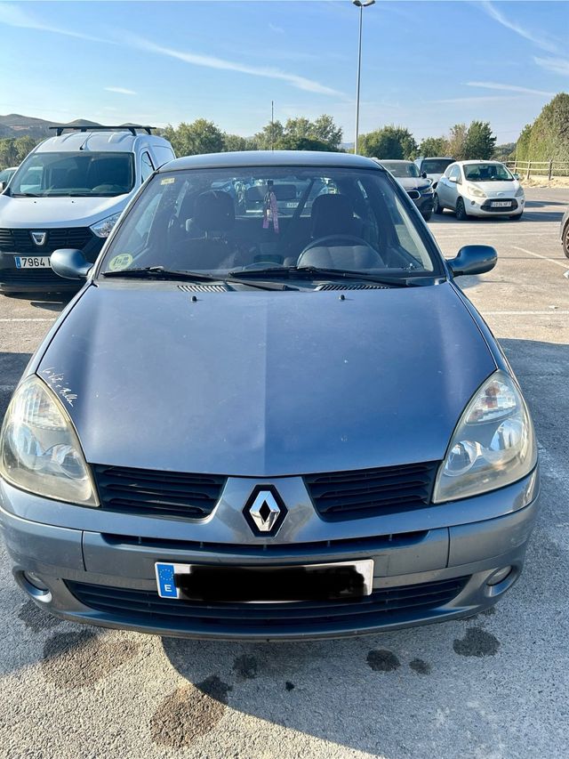 Renault Clio 2005