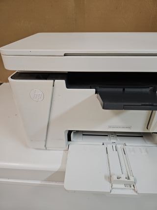 Impresora Láser HP Blanca