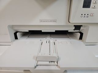 Impresora Láser HP Blanca