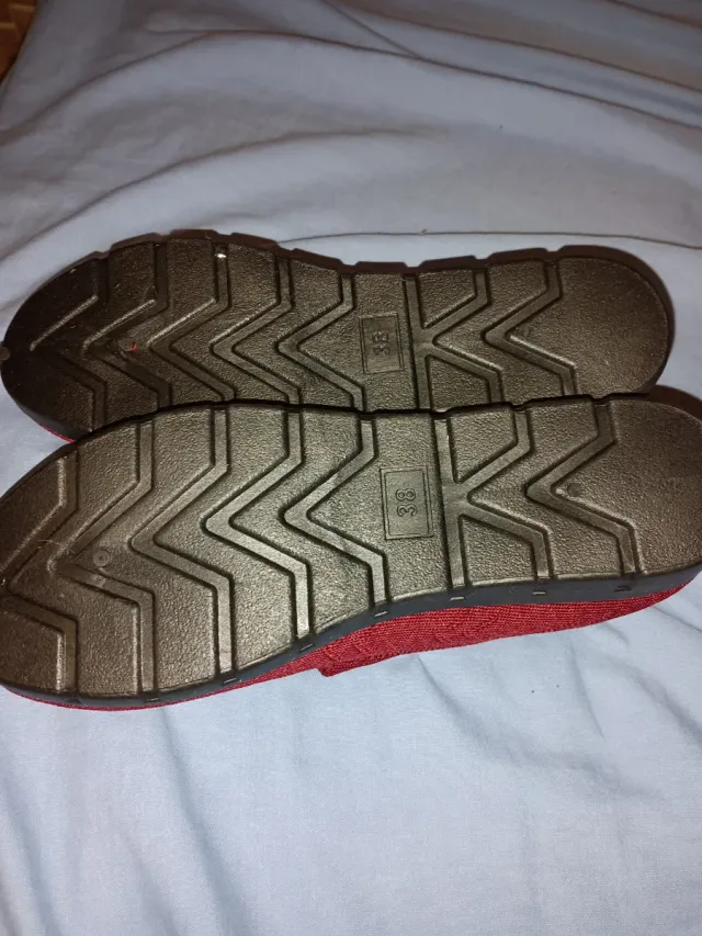 Zapatos planos burdeos