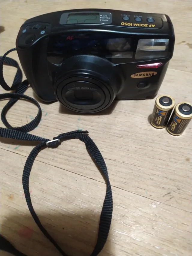Cámara Samsung AF Zoom 1050