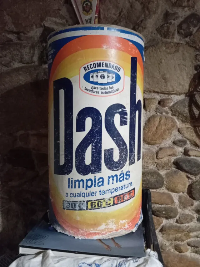 Bote Detergente Dash Antiguo