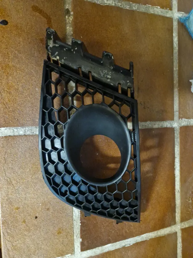 Rejilla antiniebla Seat Ibiza Conductor