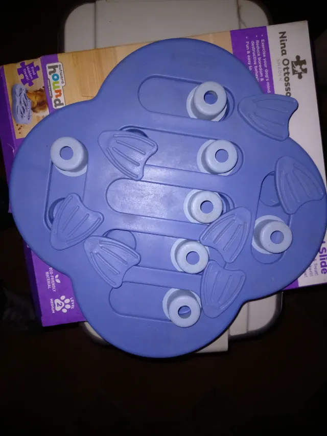 Gioco rompicapo per cani Nina Ottosson livello 2