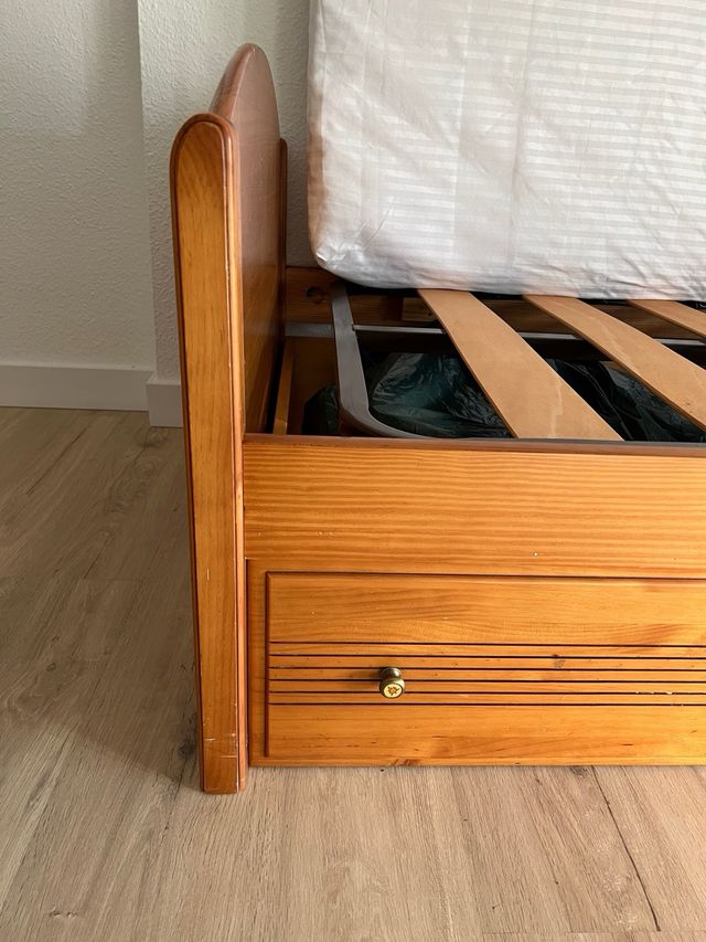 Cama individual de madera 90cm