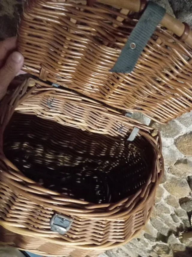 Cesta antigua de pesca