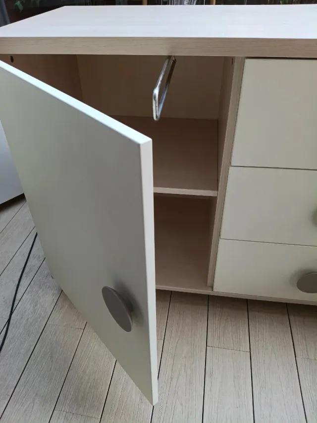 Cómoda/Cambiador con ruedas