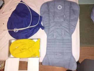 Sillita de paseo Bugaboo Bee 5 con accesorios.