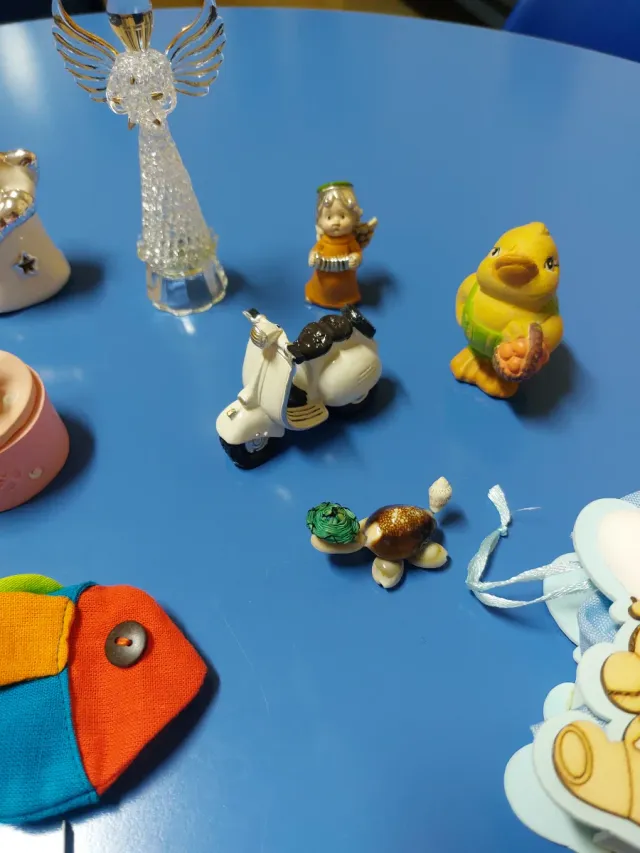 Oggettini e soprammobili assortiti