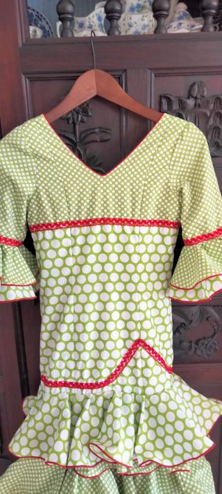 Traje Flamenca Niña Lunares Verde y Rojo
