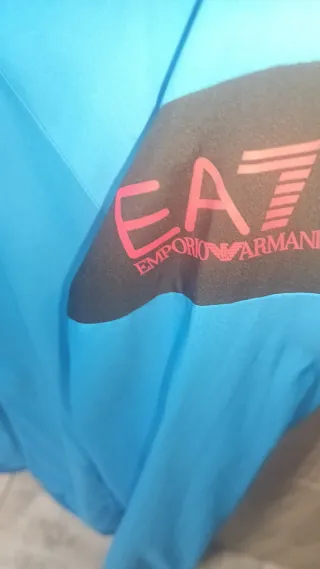 Sudadera Emporio Armani Azul y Rojo