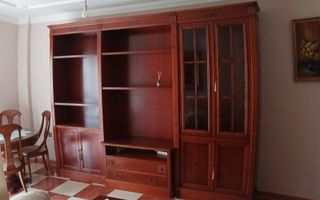 Mueble salón clásico madera y cristal