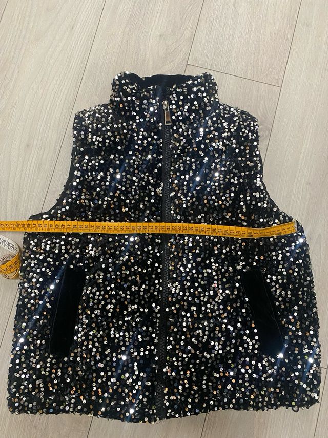 Chaleco acolchado lentejuelas negro/plata