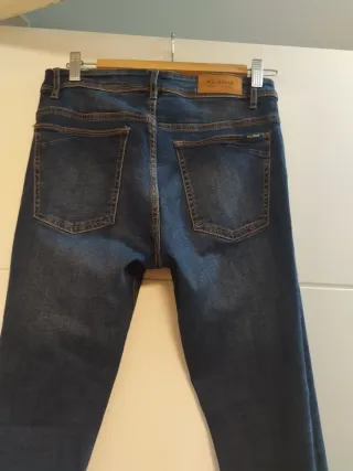 Pantalón vaquero Pull&Bear azul