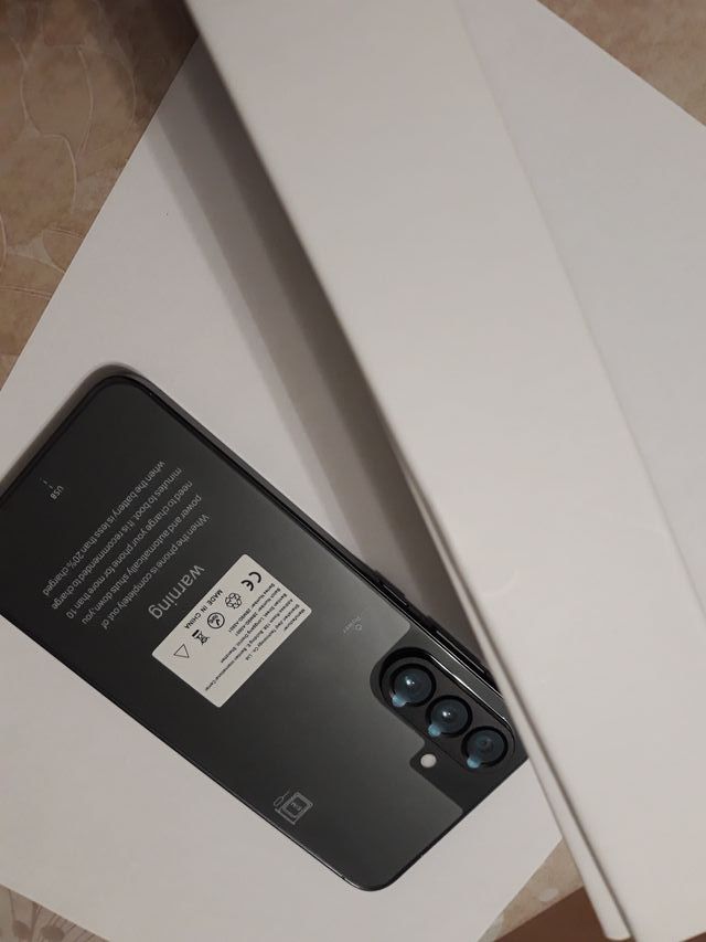 Smartphone 5G 2025 12GB RAM 512GB Grigio