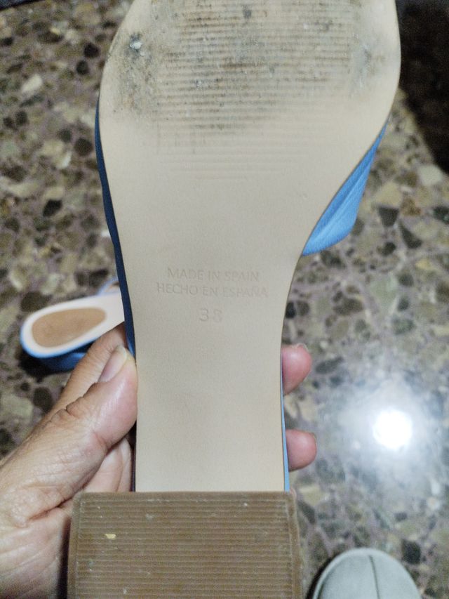 Tacones azules usados