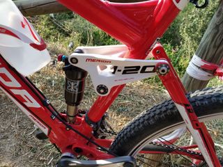 Bicicleta Merida Doble Suspensión Roja