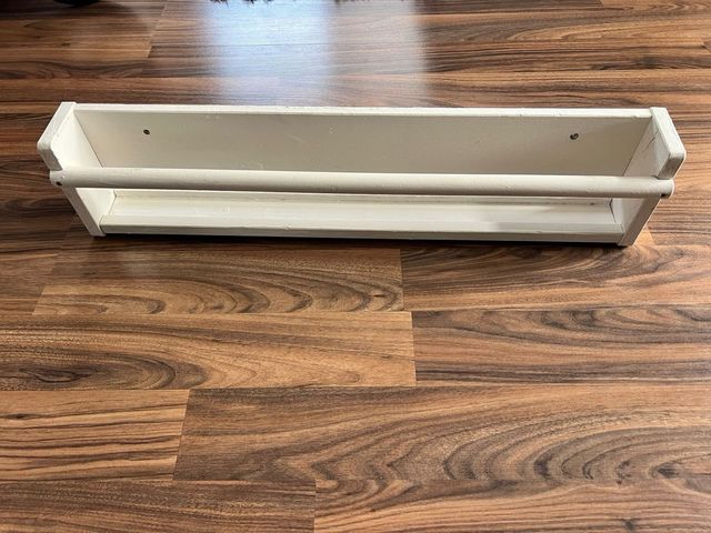 Estantería Ikea Flisat Madera pintada de blanco