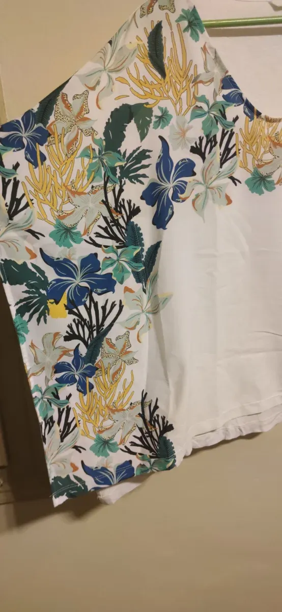 Camiseta Salsa Jeans Asimétrica Estampada