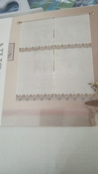 Coppia Tende Ricamate Megan Mastrobianco