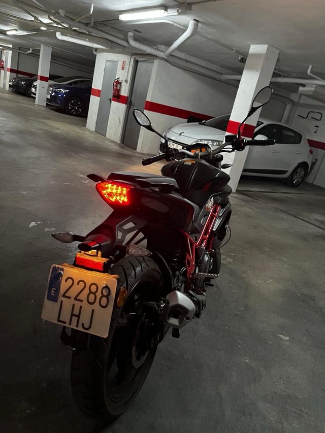 Moto Benelli BN 125 !!16009km!! !!BUEN PRECIO!!