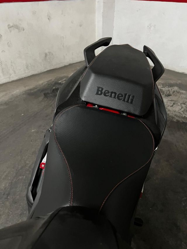 Moto Benelli BN 125 !!16009km!! !!BUEN PRECIO!!